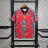 76D86723E57E14BEFEC6E59BE47384F1_540x_8f66707a-0066-4af1-89c9-02258eb91a91.jpg Maillot Manchester United Retro 2019-2020 Dragon
