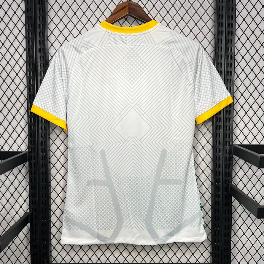 7c8ff8cdcb0da51d19218d167a4774d6.jpg Maillot Inter Milan 24/25 Blanc Spécial Serpent