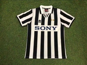 Camiseta Juventus 1996/97 Primera Equipación
