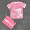 9ef7e86a7a5f9d0e98d9319bea4f2a53.png Camiseta Real Madrid 25/26 Niños Dragon Rosa