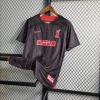 9fc058fa_540x_c4229d03-fc86-4dfc-80b8-3124bf3e64e2.jpg Camiseta Liverpool 2023 Premium Streetwear