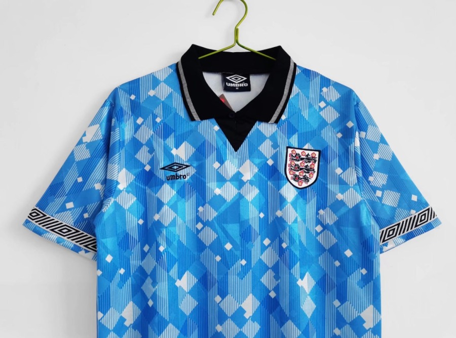 ABD6DEE9-7483-48E2-87D3-32AD423D0F93.jpg Maillot Angleterre Third 1990