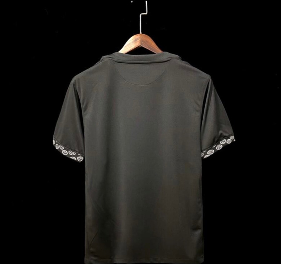 B3FE3E1F-9AB4-4592-954E-FC17FAF32732.jpg Maillot Chelsea 2022/23 Training