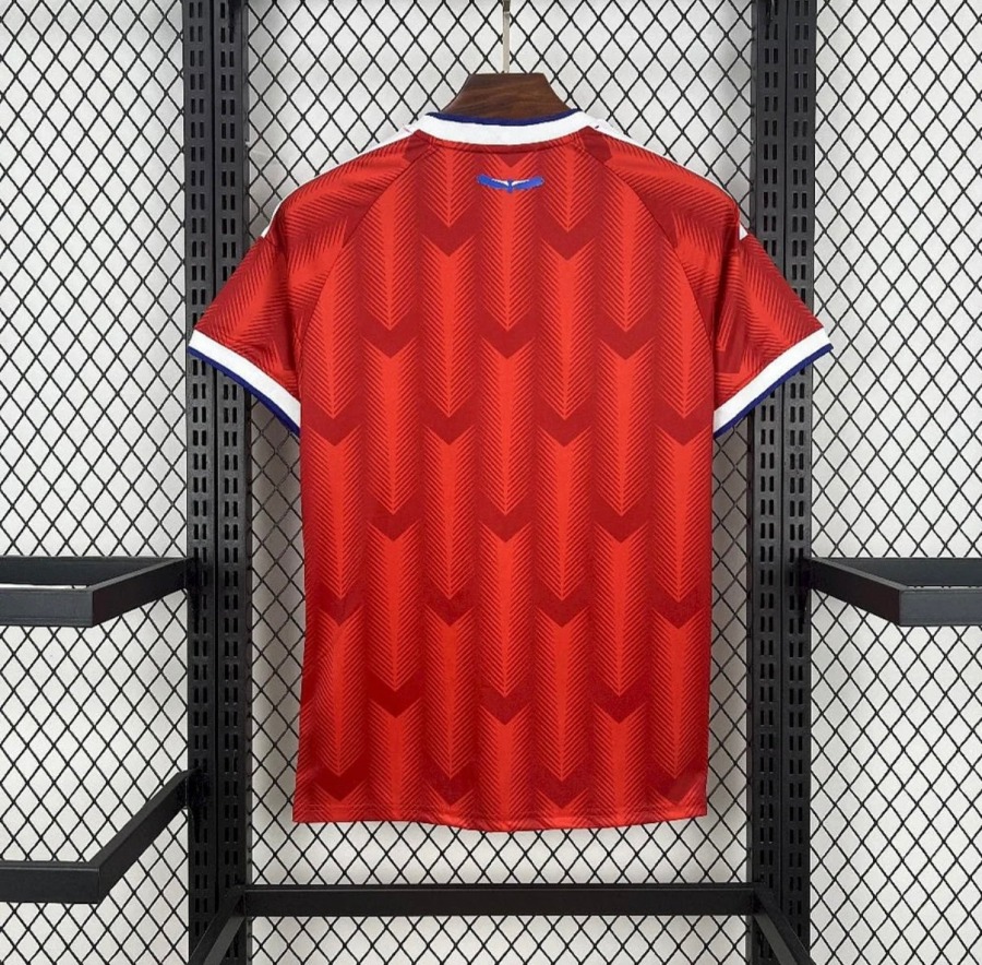 BE003A16-9A38-4779-95AE-14D66E82BDD9.jpg Maillot Chili Domicile 2025
