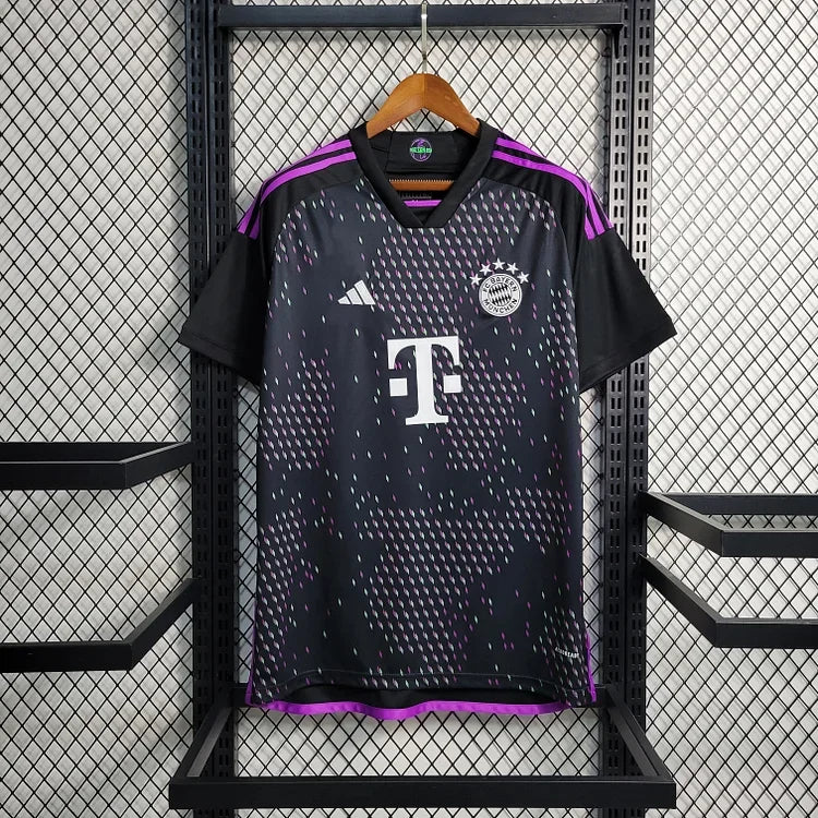 BE0386E0-C93A-4913-99D4-CE660C0E8B8A.jpg Camiseta Bayern Munich 2023-2024 Edición Player