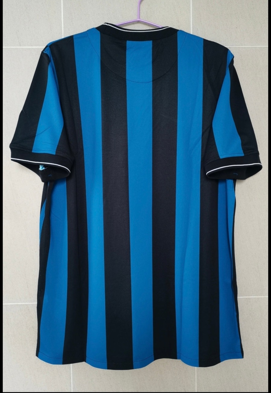 D707DC8A-386B-4D29-928F-731AE37013FF.jpg Maillot Inter Milan Domicile 2009/10