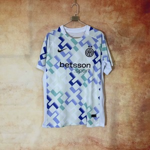 WhatsAppImage2024-12-11at09.36.33_59e45283-6a51-4278-9a0d-465c6bcd3c9b.jpg Camiseta Inter Milan 24/25 Especial