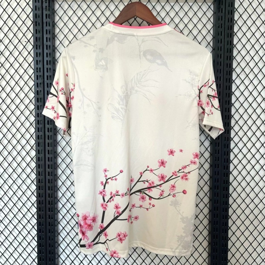 Camiseta Japón Estilo Especial A 2024
