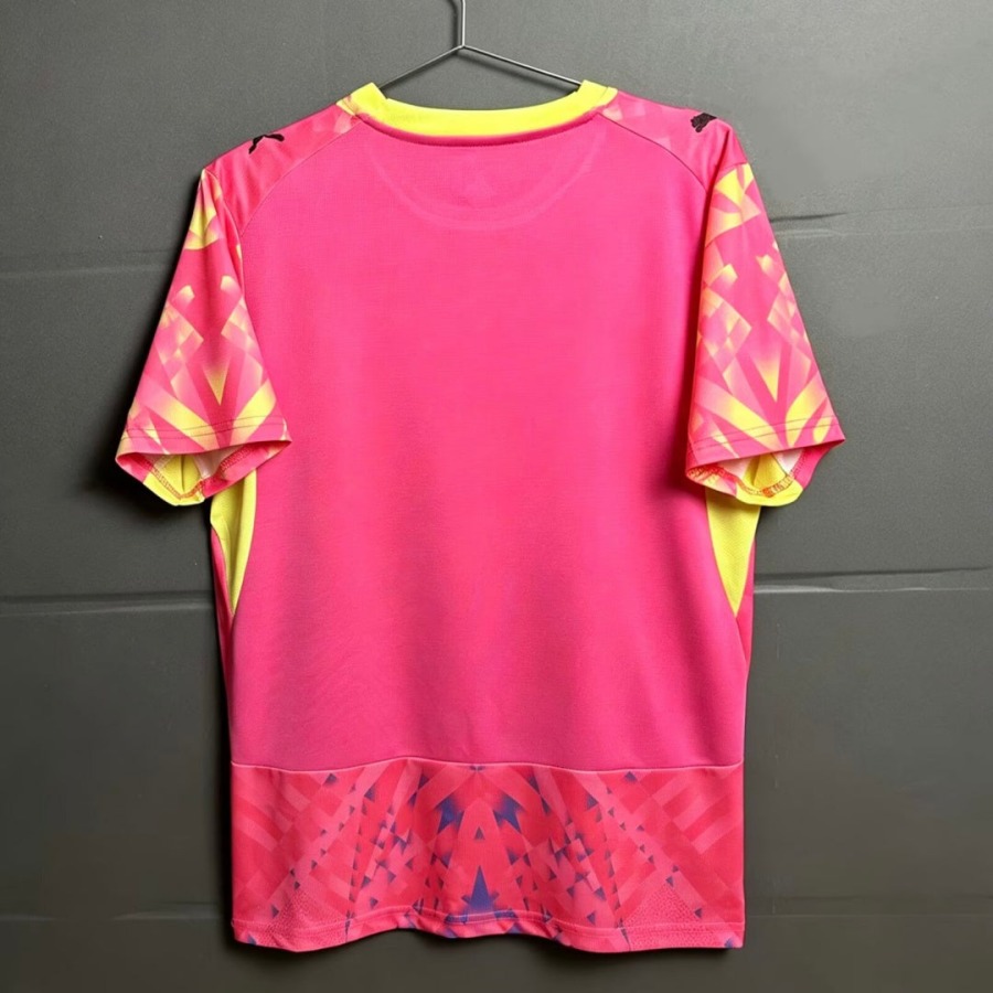 ad2bfc3d494e3dadeb87f0a16cfddd5c.jpg Camiseta Portugal Portero 2026 Rosa