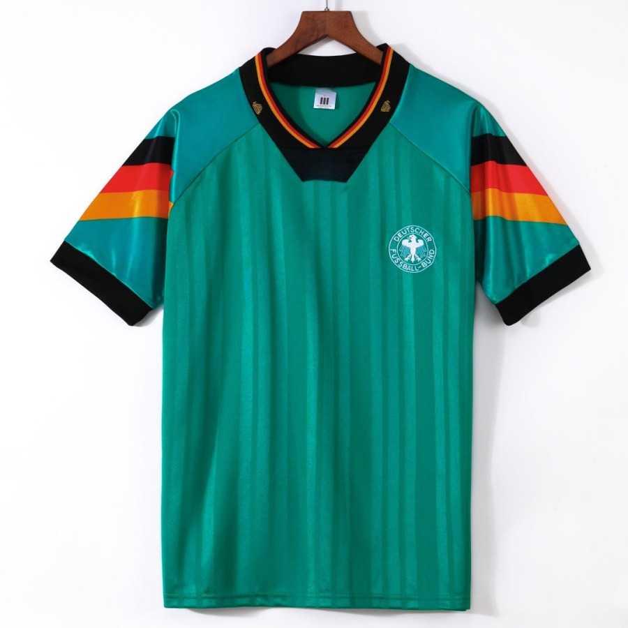 b14a1aa349c3ffe9bb14d6d418d7fac5.jpg Maillot Allemagne Extérieur 1992 Rétro