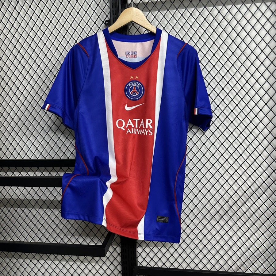 b603fed82169bc78a0fde5c4325378b8.jpg Maillot PSG Domicile 26/27 Fan Version
