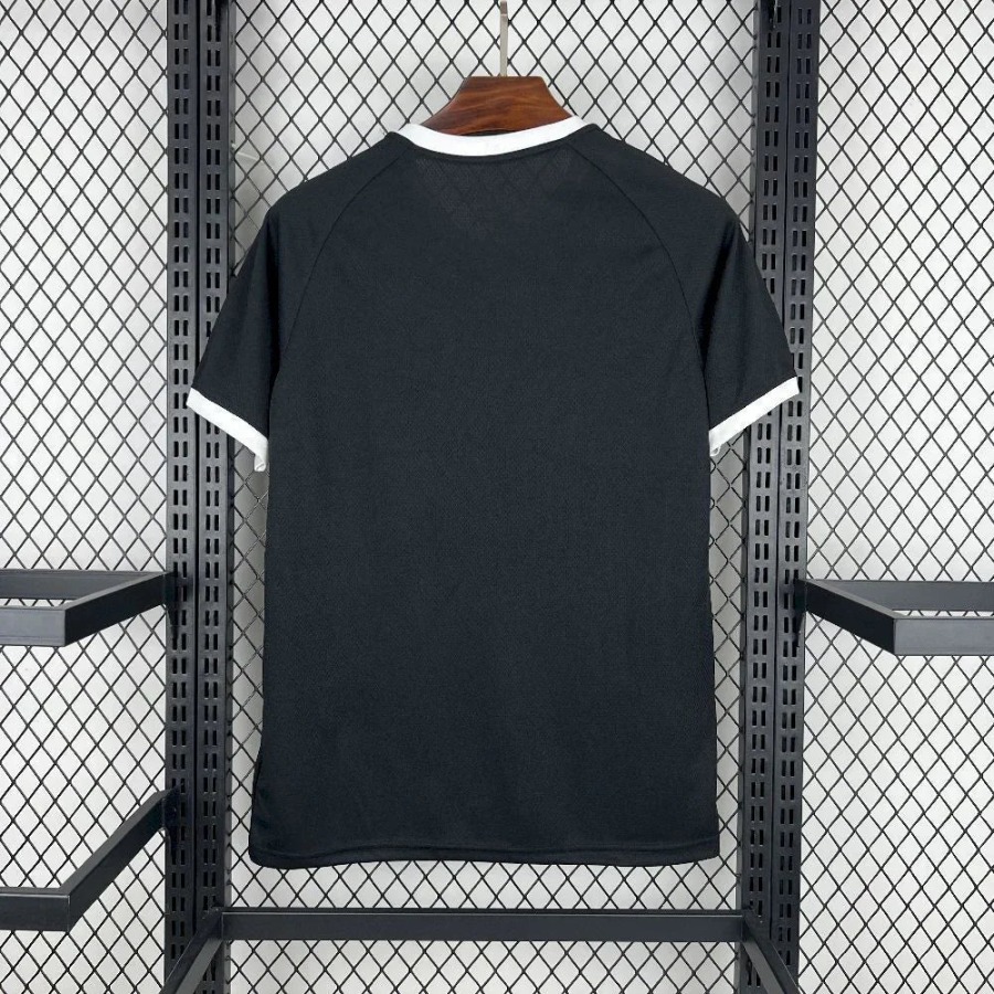 c66f30c5.jpg Maillot Ajax Concept 2025-26