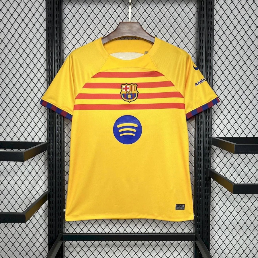 efb6e217bfb0ef5d4731925670465043.jpg Maillot FC Barcelone Third 2024-2025