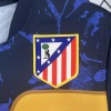 f4d4ba3b_1c171243-f1fb-4ba7-aa42-d9eb212e05e5.jpg Maillot Atlético Madrid Concept 2025-26