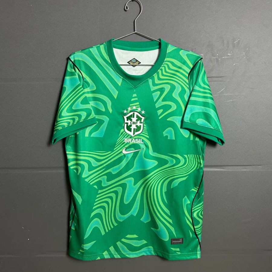 f5c710deabefa72e9c83b9b775cc3dd2.jpg Maillot Brésil Gardien 2026 - Vert Premium