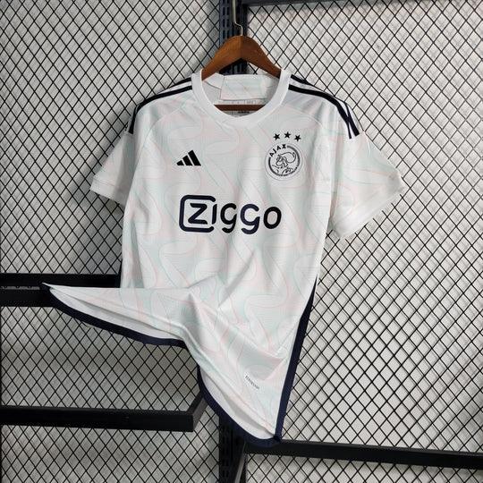 fb2e14df_540x_6dca0ac8-4adf-4915-99dd-8ffb64902fd1.jpg Maillot Ajax Extérieur 2023-2024