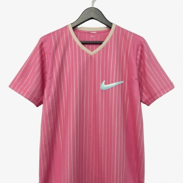 Camiseta Concept FC Barcelona Edición Rosa 2025-2026