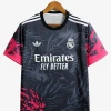 maillot-concept-real-madrid-edition-dragon-rougenoir-2024-2025 studio v12 Camiseta Concept Real Madrid Edición Dragón Rojonegro 2024-2025