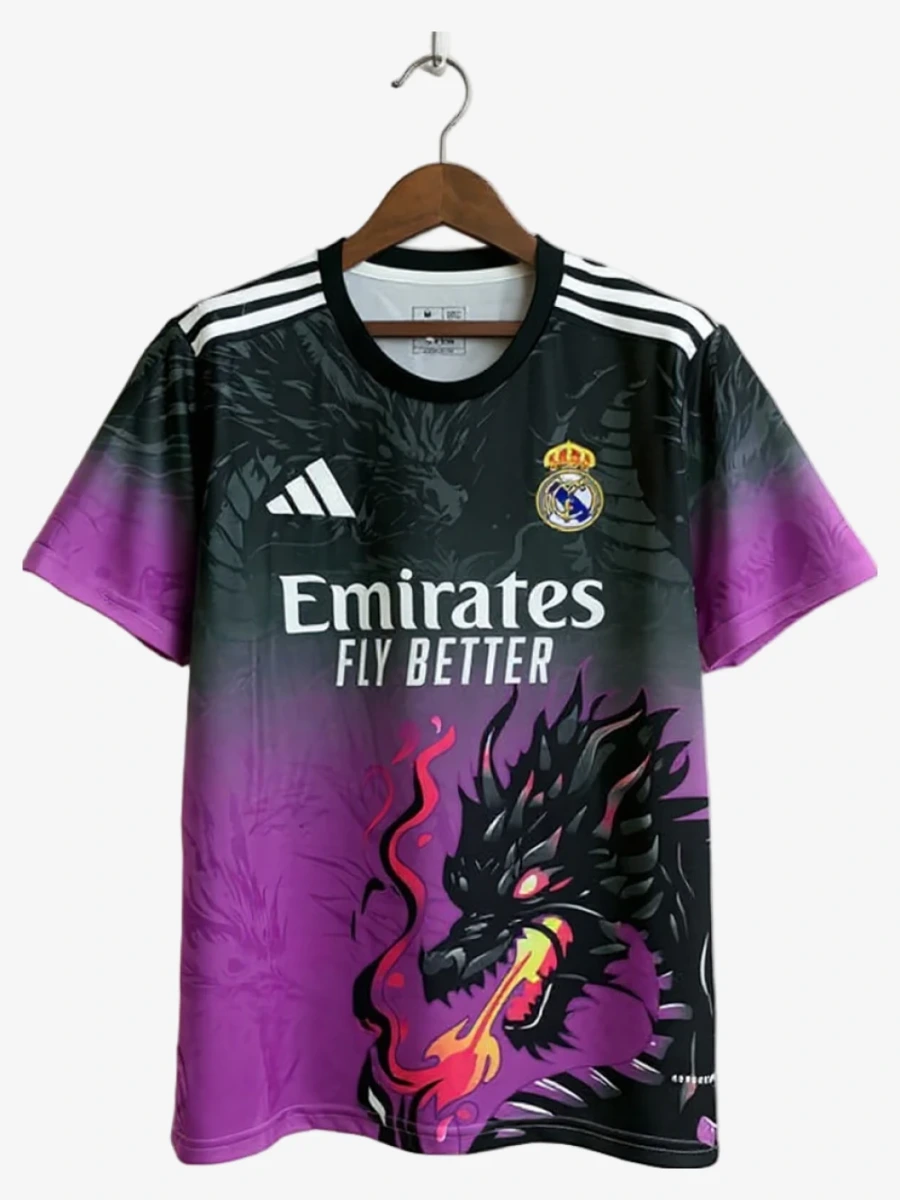 maillot-concept-real-madrid-edition-dragon-violet-2025-2026 studio v12 Camiseta Concept Real Madrid Edición Dragón Violeta 2025-2026