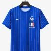 maillot-france-2026-edition-speciale-jacquemus-bleu studio v12 Camiseta Francia 2026 Edición Especial Jacquemus Azul