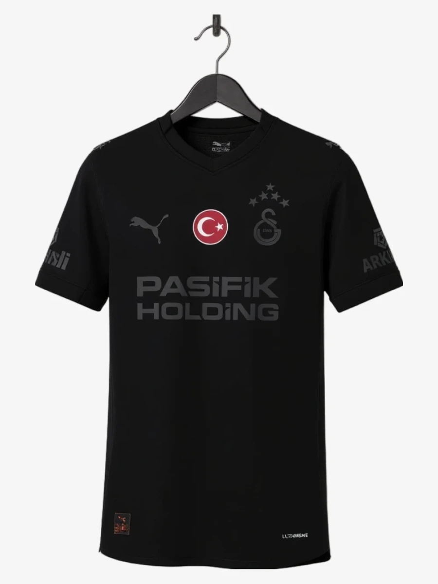 maillot-galatasaray-fourth-2025-2026 studio v12 Camiseta Galatasaray Cuarta Equipación 2025-2026